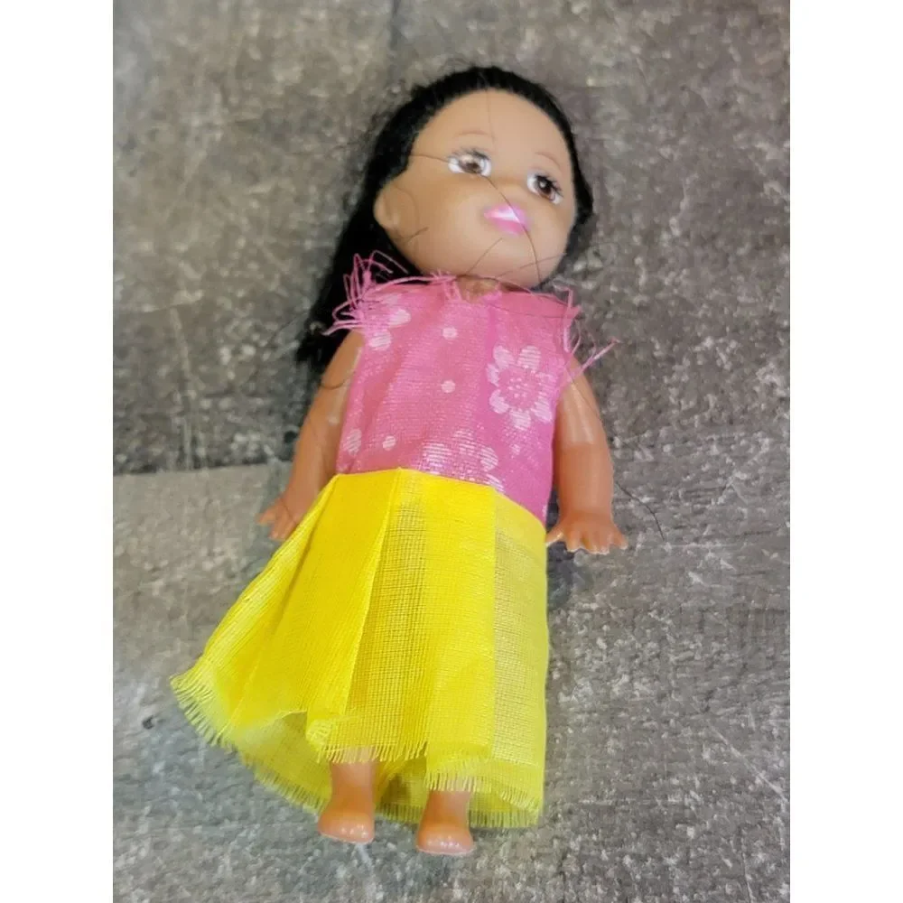 Mini happy pink yellow dress doll girl toy figure
